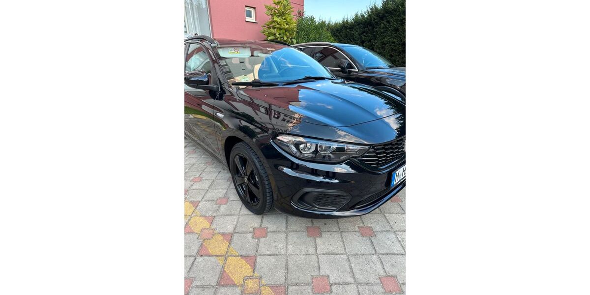 Fiat Tipo 44.000 km 18.200 &euro; München 81675