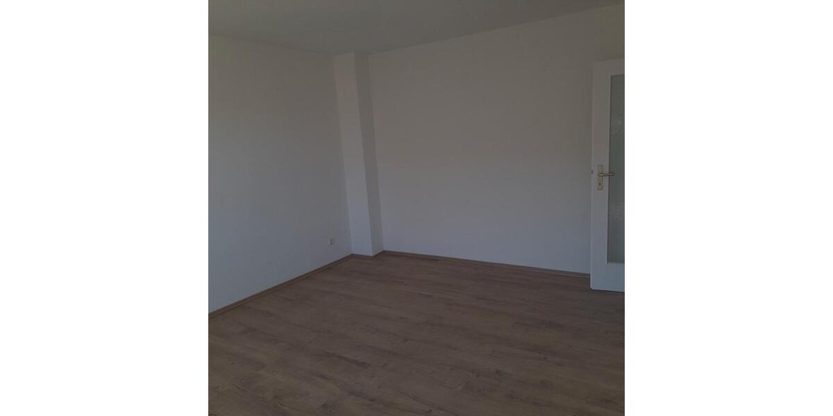 Etagenwohnung Bischofswerda - 1 Zimmer, 33 m&sup2;, 190&euro; | Angebot:26437771