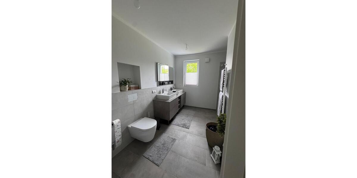 Etagenwohnung Wernigerode - 3 Zimmer, 91 m&sup2;, 1.050&euro; | Angebot:26678256