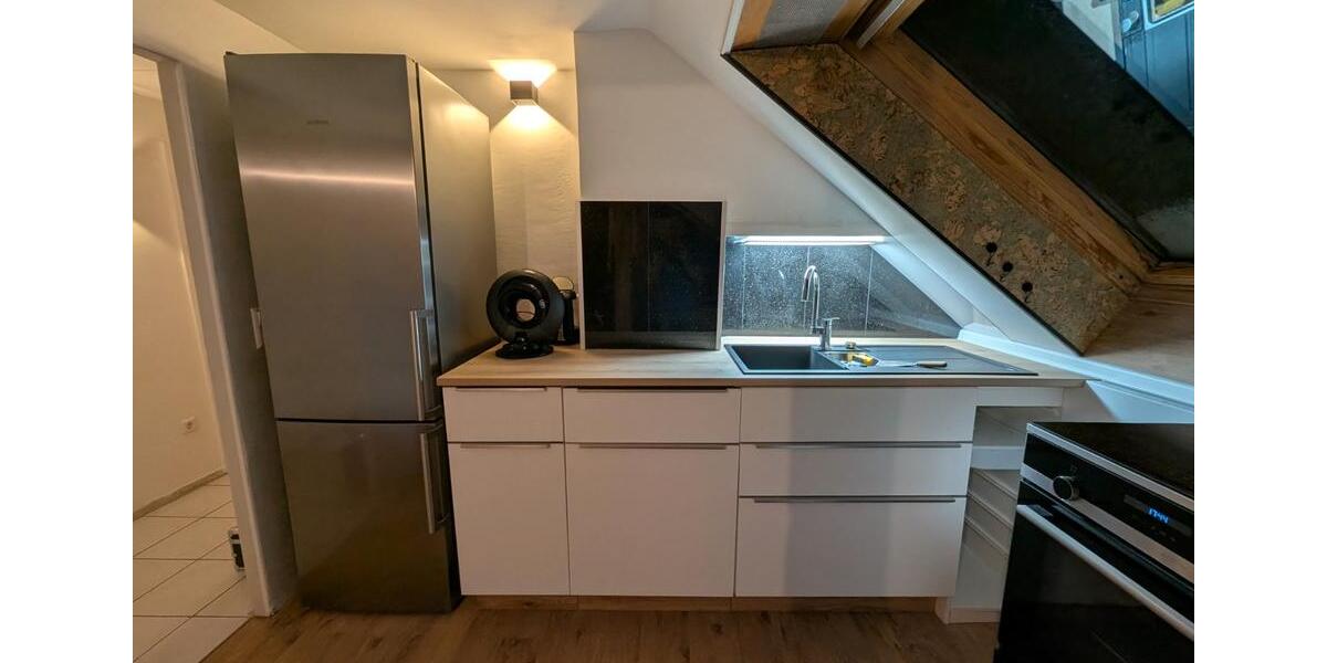 Dachgeschoßwohnung Laichingen - 3.5 Zimmer, 81 m&sup2;, 1.300&euro; | Angebot:26262611