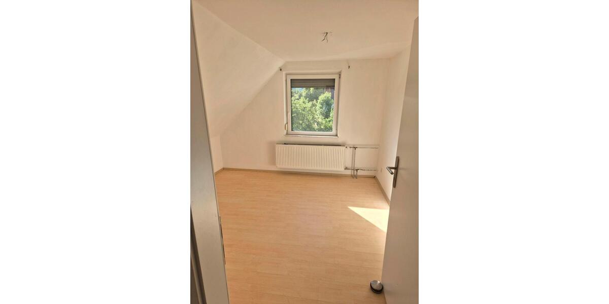 Einfamilienhaus Lauda-Königshofen Königshofen - 5 Zimmer, 105 m&sup2;, 200.000&euro; | Angebot:26897034