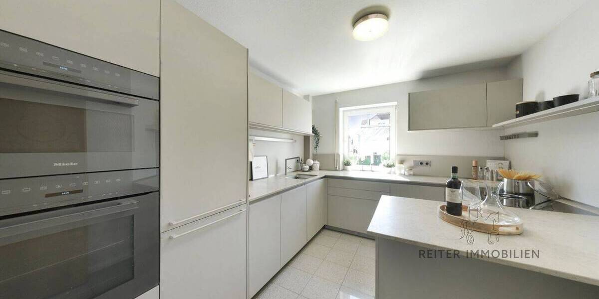 Etagenwohnung Petersberg - 2 Zimmer, 90 m&sup2;, 335.000&euro; | Angebot:26392093