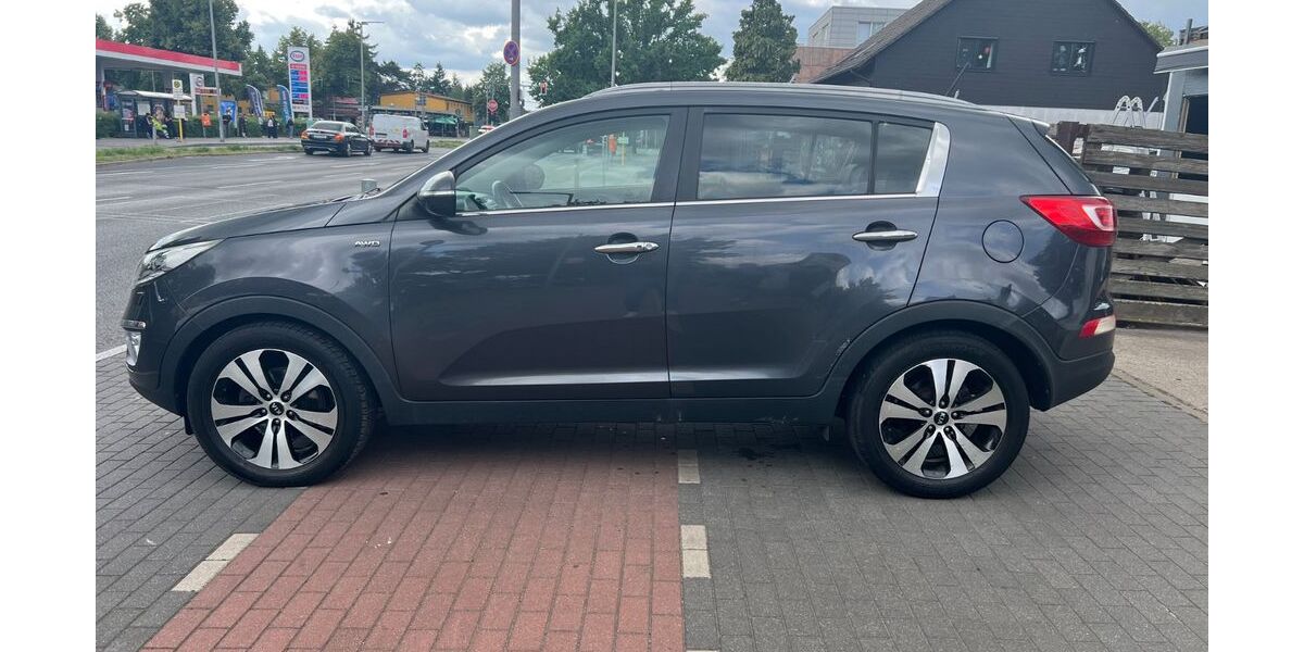Kia Sportage 174.000 km 8.900 &euro; Berlin 12349