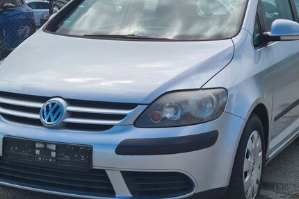 VW Golf 180.557 km 1.150 &euro; Schemmerhofen 88433