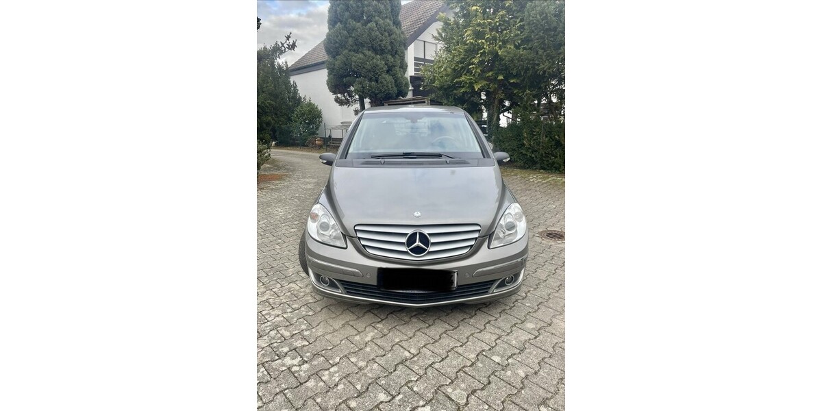 Mercedes-Benz B150 130.000 km 3.999 &euro; Graben-Neudorf 76676