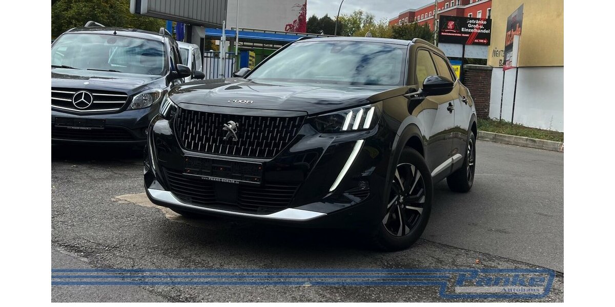 Peugeot 2008 GT 155 EAT8*Pano*LED*360°*TotWinkel*NAV* 36.726 km 20.990 € Berlin 13187