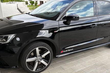 Audi A1 143.000 km 14.000 € Haigerloch-Stetten 72401