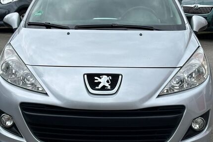 Peugeot 207 134.316 km 2.498 € Hannover 30629
