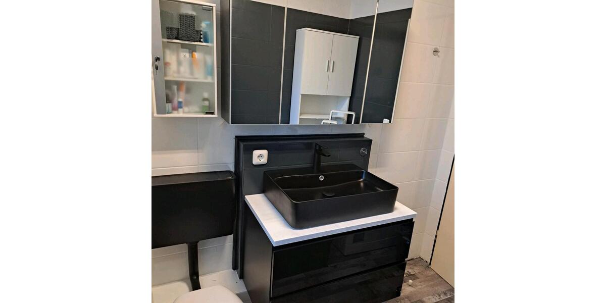 Erdgeschoßwohnung Neutraubling - 2 Zimmer, 62 m&sup2;, 250.000&euro; | Angebot:24662221