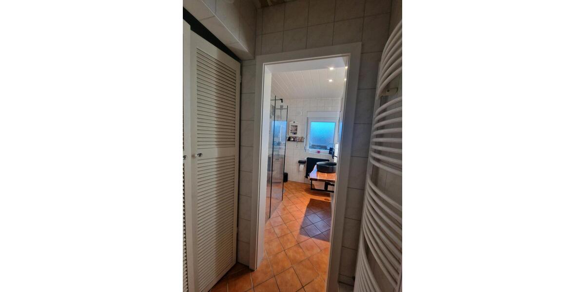 Reihenhaus Mönchengladbach West - 3 Zimmer, 90 m&sup2;, 1.150&euro; | Angebot:25475550