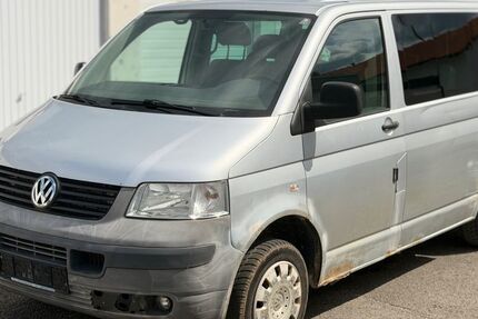 VW T5 Transporter 265.000 km 2.599 &euro; Rosenheim 83024