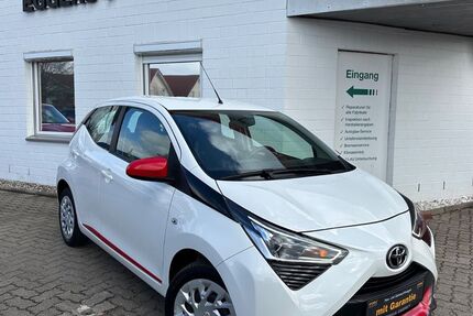 Toyota Aygo (X) 119.878 km 8.290 &euro; Bad Segeberg 23795