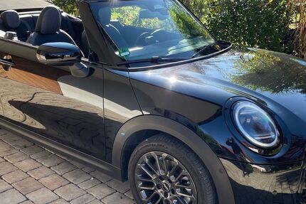 Mini Cooper S Cabrio 8.400 km 33.900 € Bad Feilnbach 83075