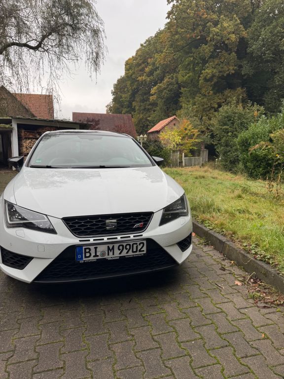 Seat Leon 135.000 km 16.000 € Bielefeld 33613