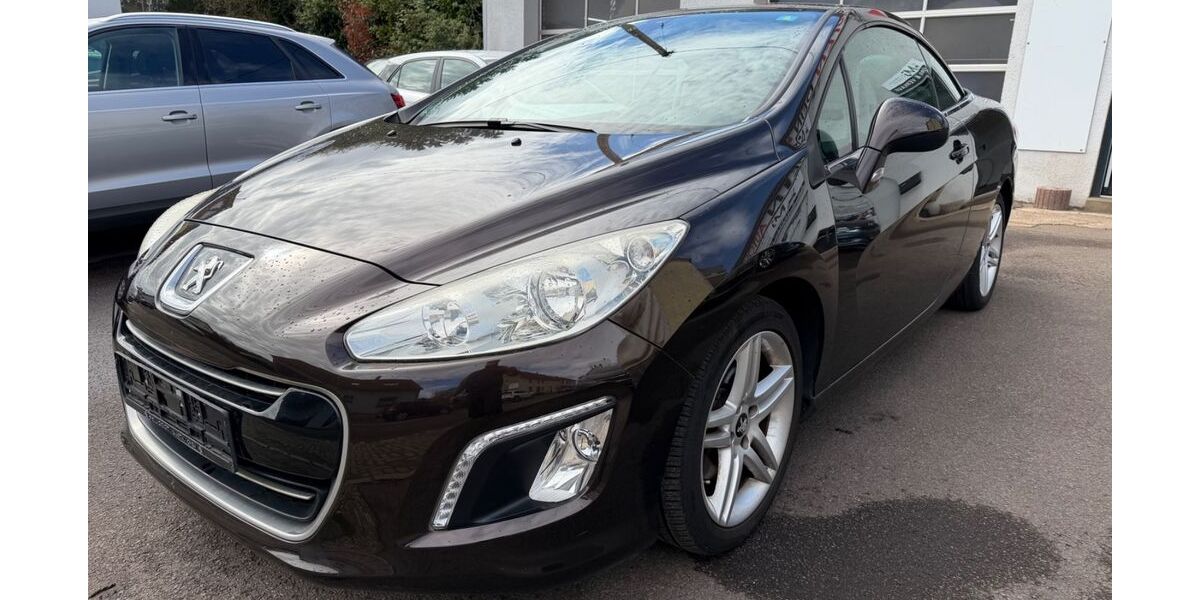 Peugeot 308 127.100 km 4.890 &euro; Lebach 66822