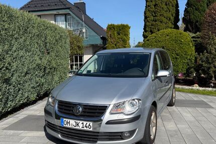 VW Touran 186.000 km 6.900 &euro; Hamburg 22047
