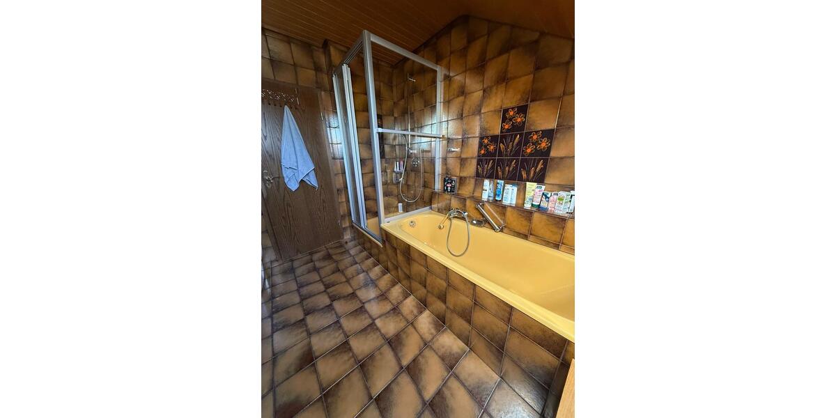 Dachgeschoßwohnung Appenweier - 3 Zimmer, 90 m&sup2;, 850&euro; | Angebot:26414257