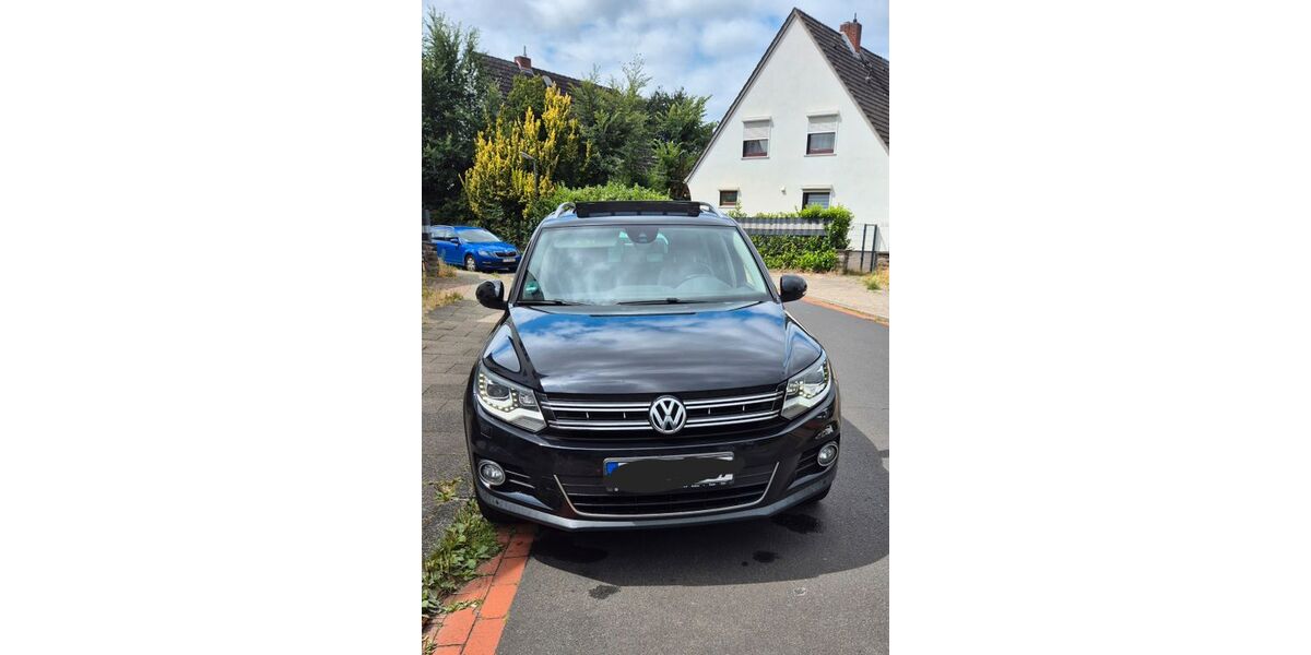 VW Tiguan 152.000 km 12.800 &euro; Bremen 28309