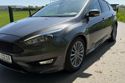 Ford Focus 93.000 km 10.500 &euro; Wettringen 48493