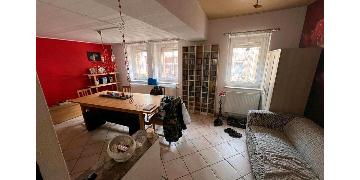 Einfamilienhaus Grafschaft - 8 Zimmer, 120 m&sup2;, 280.000&euro; | Angebot:26035082