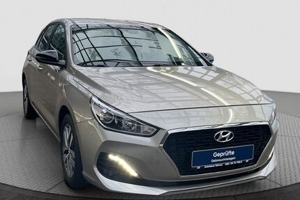 Hyundai i30 15.764 km 16.900 &euro; Berlin 12683