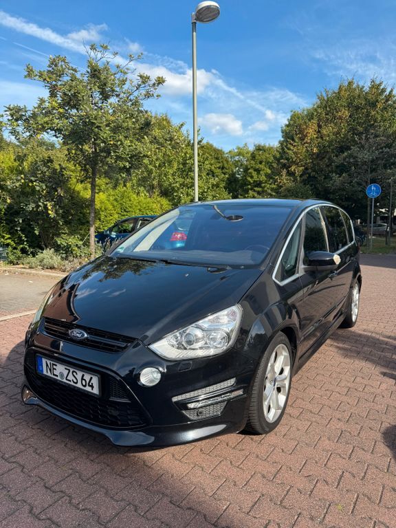 Ford S-Max 135.000 km 10.900 € Neuss 41462