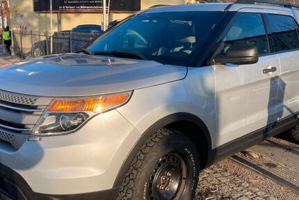 Ford Explorer 184.000 km 11.890 € Berlin - Tempelhof 12107