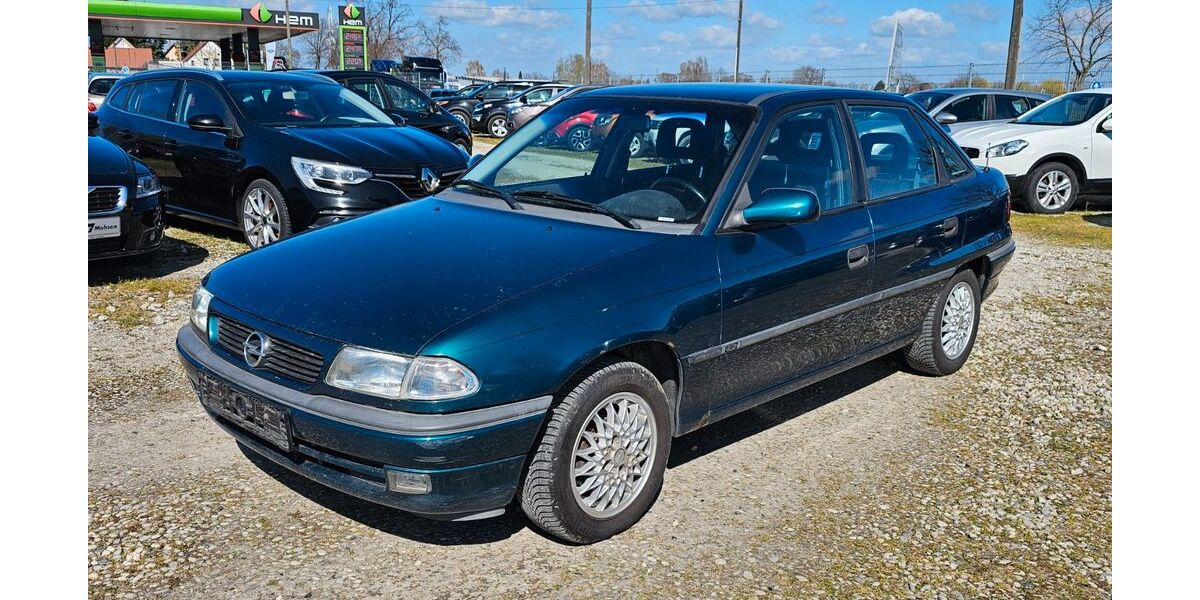 Opel Astra 190.712 km 999 &euro; Lübben 15907