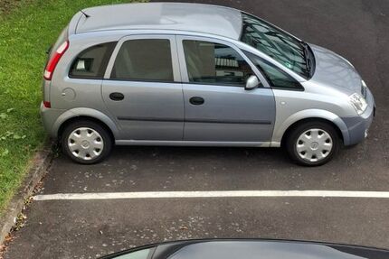 Opel Meriva 198.000 km 1.000 € Schrecksbach 34637