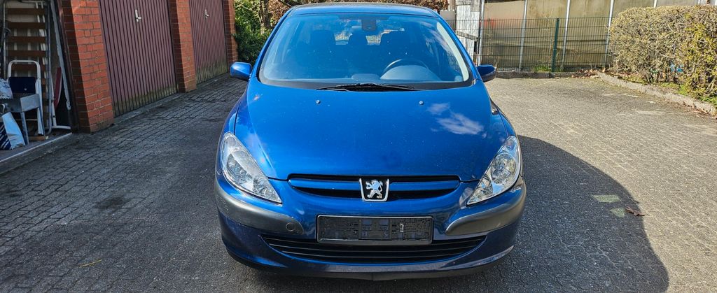 Peugeot 307 158.000 km 1.500 &euro; Ellerau 25479