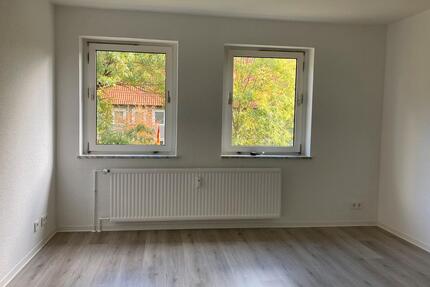 Ruhig gelegene 3-Zimmerwohnung im Erdgeschoss (Musterbilder)
