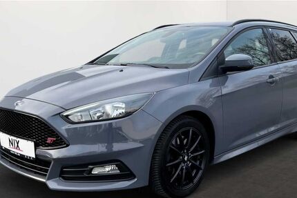Ford Focus 106.842 km 14.570 &euro; Wächtersbach 63607