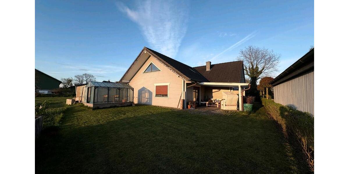 Einfamilienhaus Hamweddel - 5 Zimmer, 175 m&sup2;, 1.050&euro; | Angebot:26380935