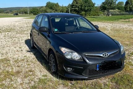 Hyundai i30 165.000 km 2.199 &euro; Zückshut 96149