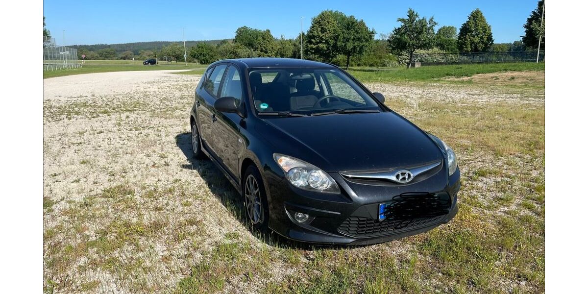 Hyundai i30 165.000 km 2.199 &euro; Zückshut 96149