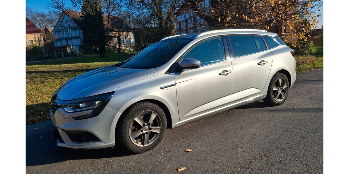 Renault Megane 115.000 km 9.000 &euro; Trebbin 14959