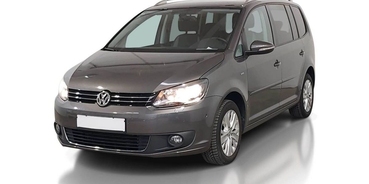 VW Touran 128.000 km 8.900 &euro; Baldham 85598
