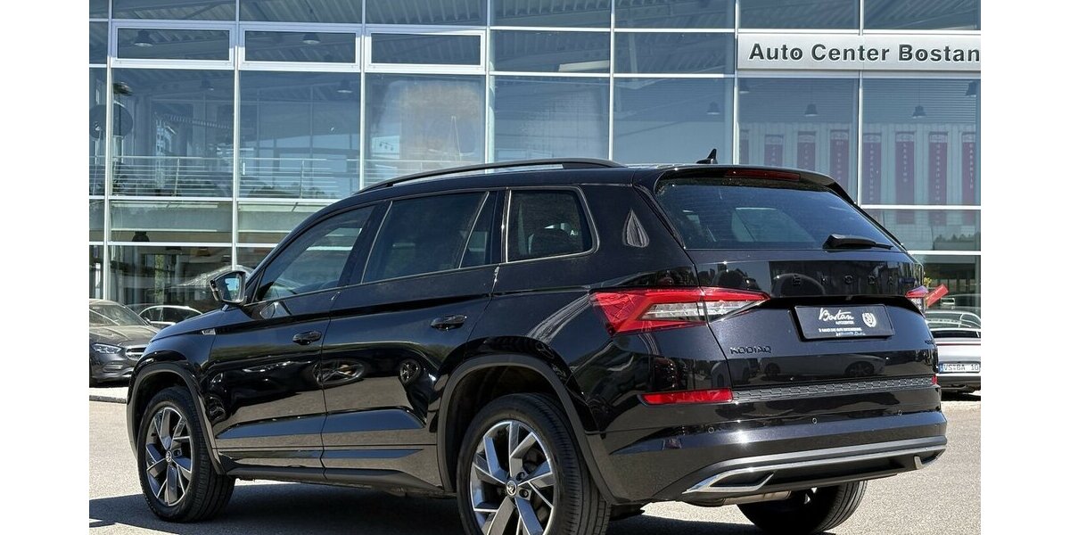 Skoda Kodiaq 2.0 TDI Sportline 4x4 KAMERA/NAVI/1.HAND 65.302 km 29.900 &euro; Villingen-Schwenningen 78054