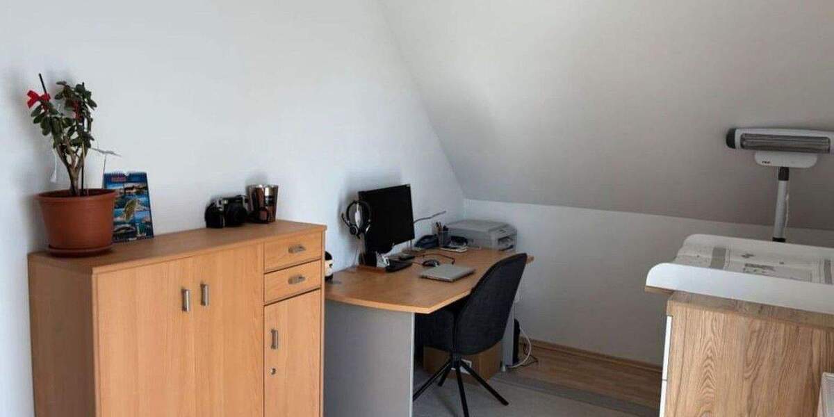 Neuwertige ExclusiveModerneHelle Maisonettwohnung 4 Zimmer im Neubaugebiet SennfeldRempertshag 4 zimmer