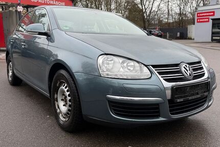 VW Jetta 262.170 km 2.499 &euro; Sindelfingen 71067