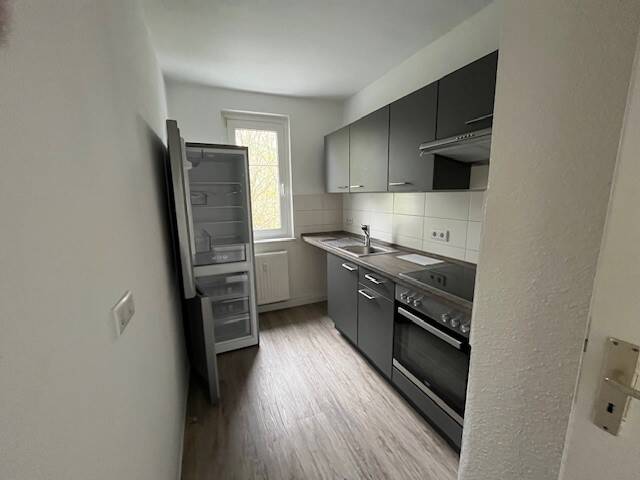 Etagenwohnung Zwickau Eckersbach - 2 Zimmer, 50 m&sup2;, 290&euro; | Angebot:26700075