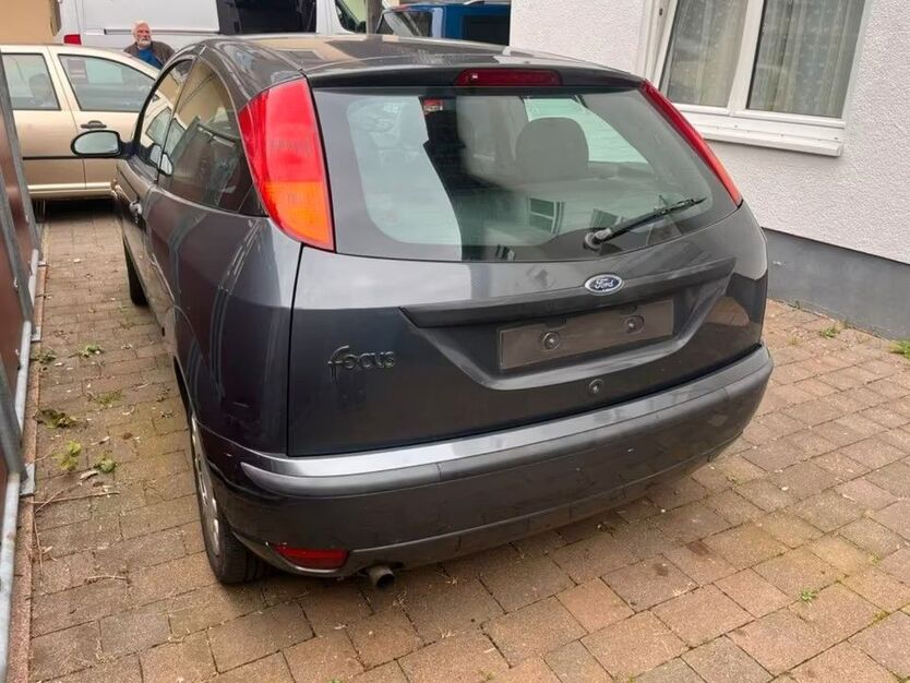 Ford Focus 195.039 km 600 € Mainz-Kastel 55252