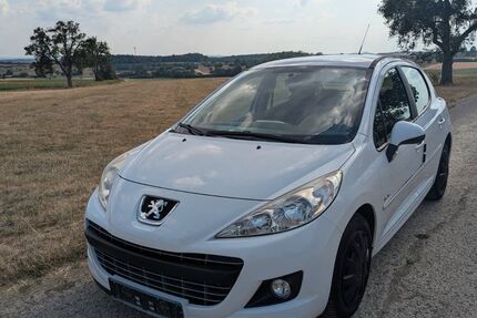 Peugeot 207 71.614 km 4.499 &euro; Rehlingen-Siersburg 66780