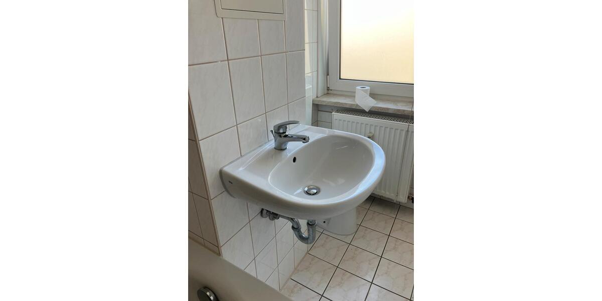 Etagenwohnung Greifswald - 1 Zimmer, 33 m&sup2;, 420&euro; | Angebot:26397987