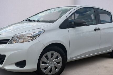 Toyota Yaris 64.457 km 6.800 &euro; Bargteheide 22941