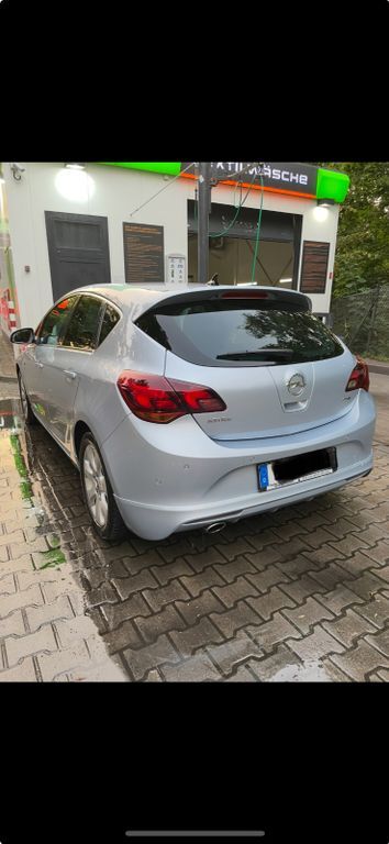 Opel Astra 225.000 km 5.000 € Berlin 13437