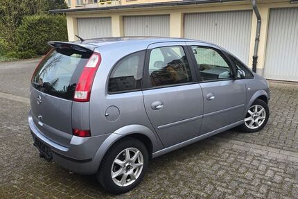 Opel Meriva 132.400 km 3.600 &euro; Duisburg 47228