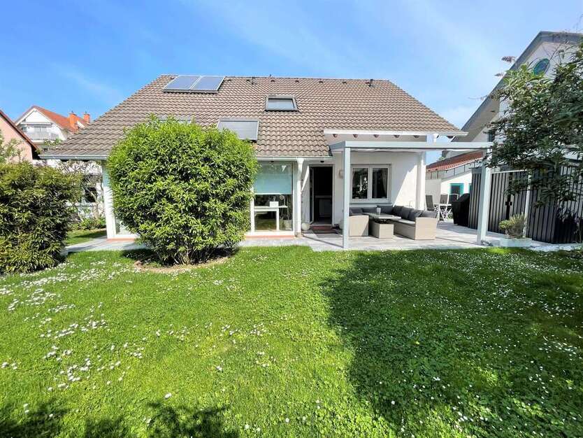 Haus zum Mieten in Birkenheide 2.300 € 140 m²