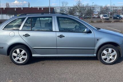 Skoda Fabia 244.000 km 1.700 &euro; Halle 06108