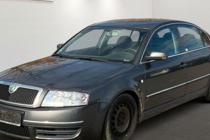 Skoda Superb 228.209 km 1.999 € Brehna 06796